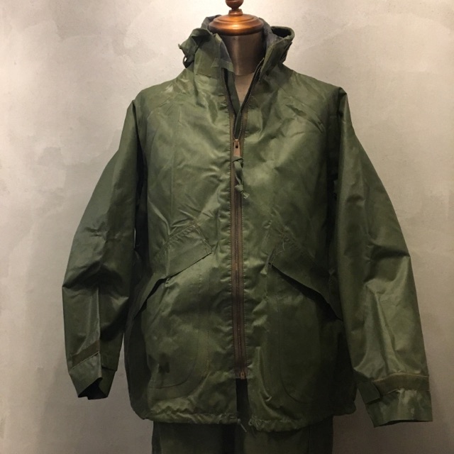 N.O.S. US ARMY “WET WEATHER PARKA” | SIGNAL GARMENTS