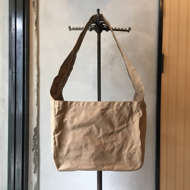 LABOR DAY “Newspaper Bag” | SIGNAL GARMENTS