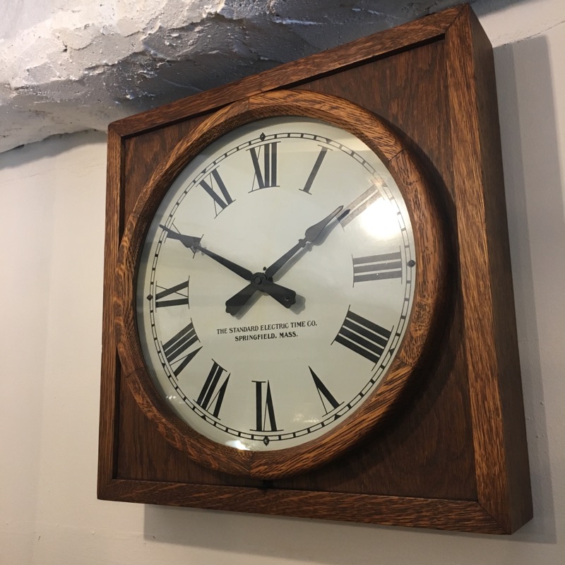 ANTIQUE 1920's THE STANDARD ELECTRIC TIME Co. “SQUARE WALL CLOCK