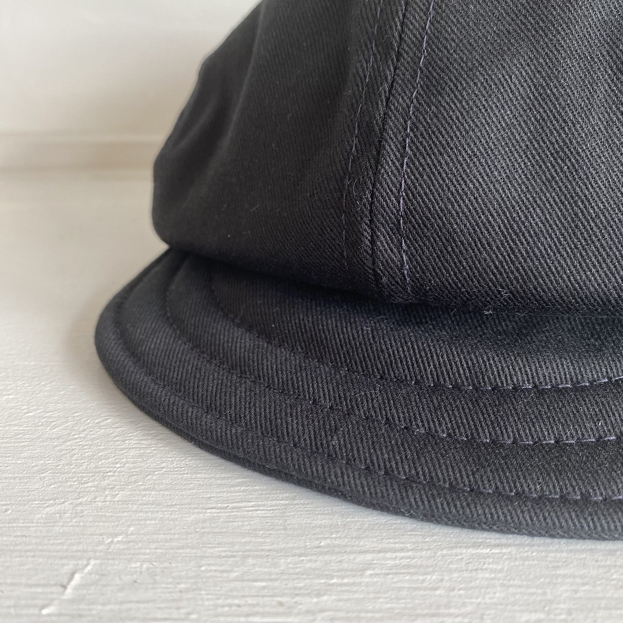 SIGNAL GARMENTS ORIGINAL ”Newsboy Cap” BLACK COTTON TWILL | SIGNAL